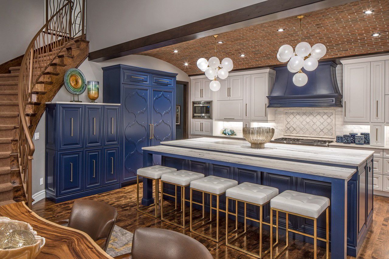 Blue Kitchen_v2.jpg